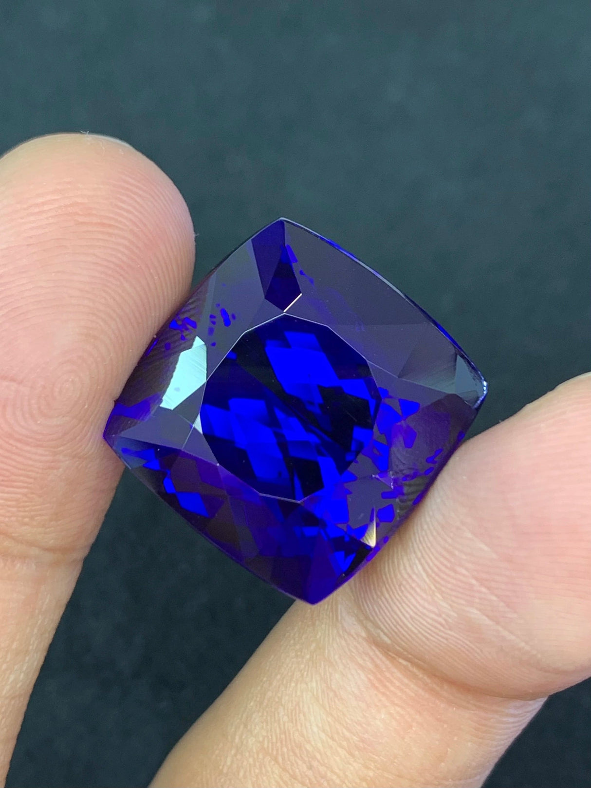 Tanzanite - 46.46 ct