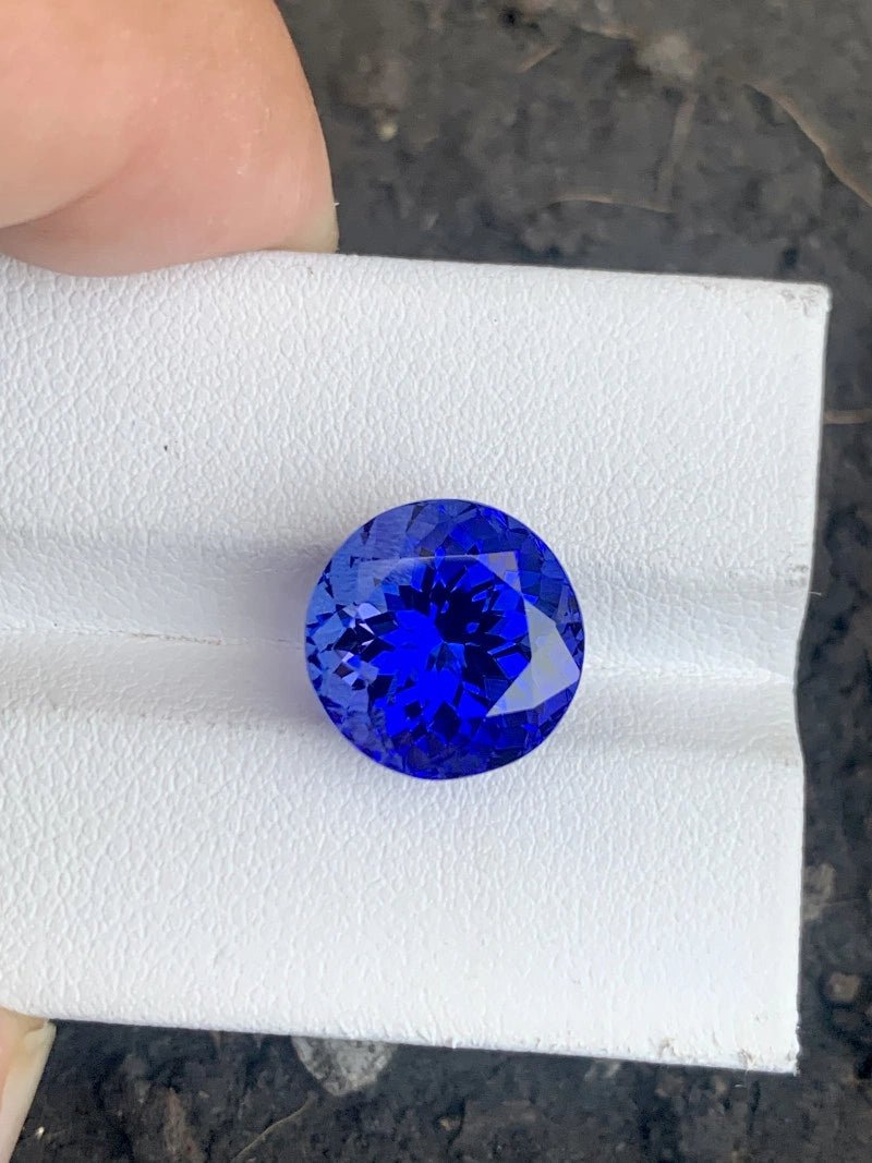 Tanzanite - 9.22 ct