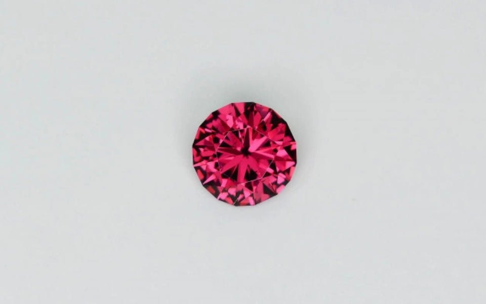 Umbalite Garnet 1.05 ct – Vivid Red, Round Cut