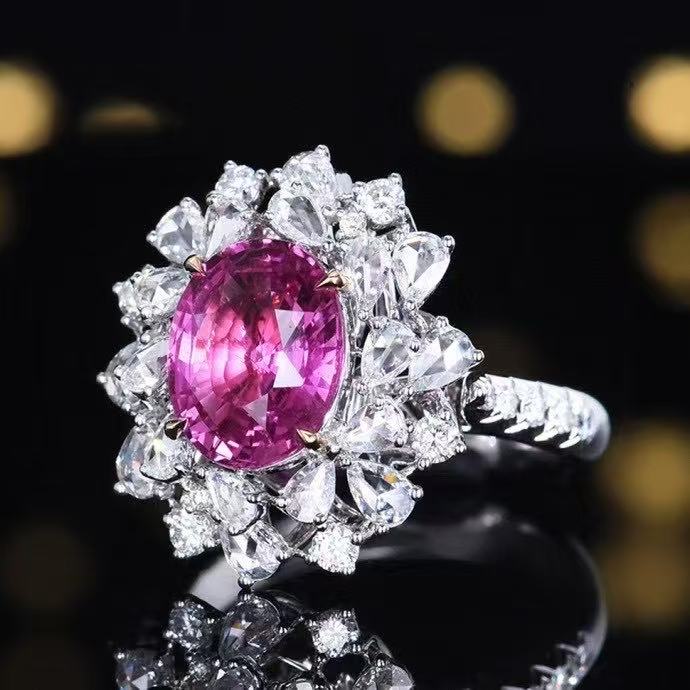 Unheated Pink Sapphire Ring 3.05 ct – 18K White Gold with Diamonds