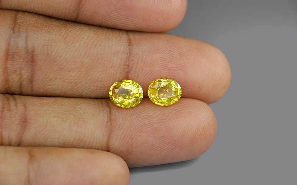 Yellow Sapphire Matched Pair - 3.25 ct