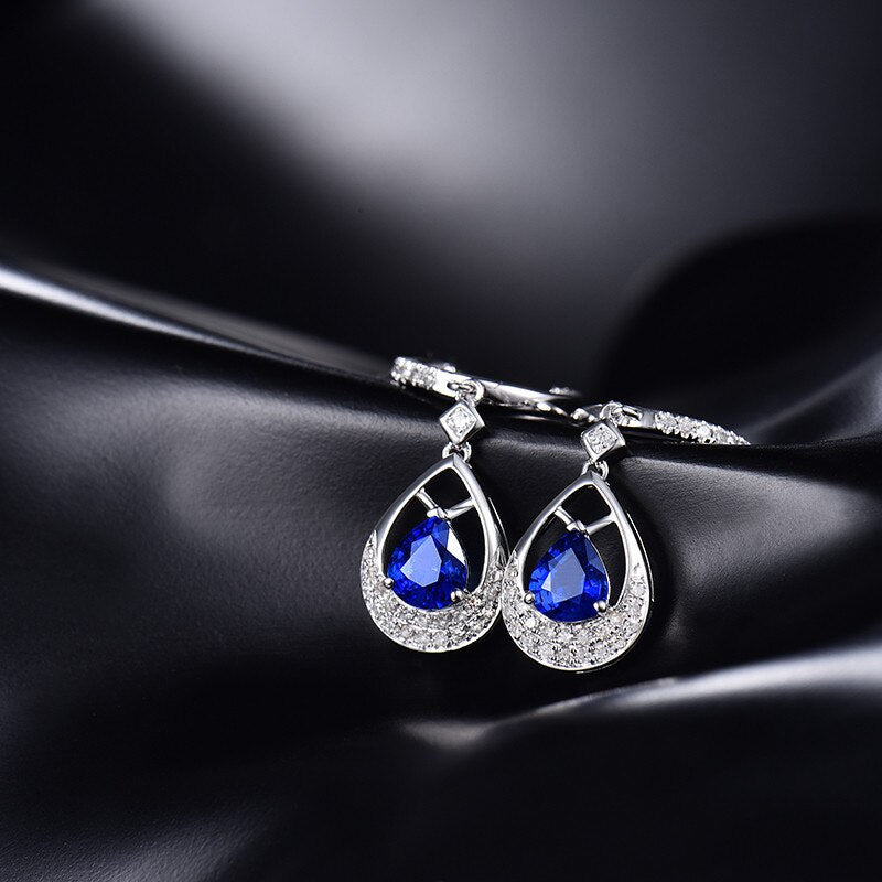 14K White Gold 1.48ct Sapphire Earrings with Diamond