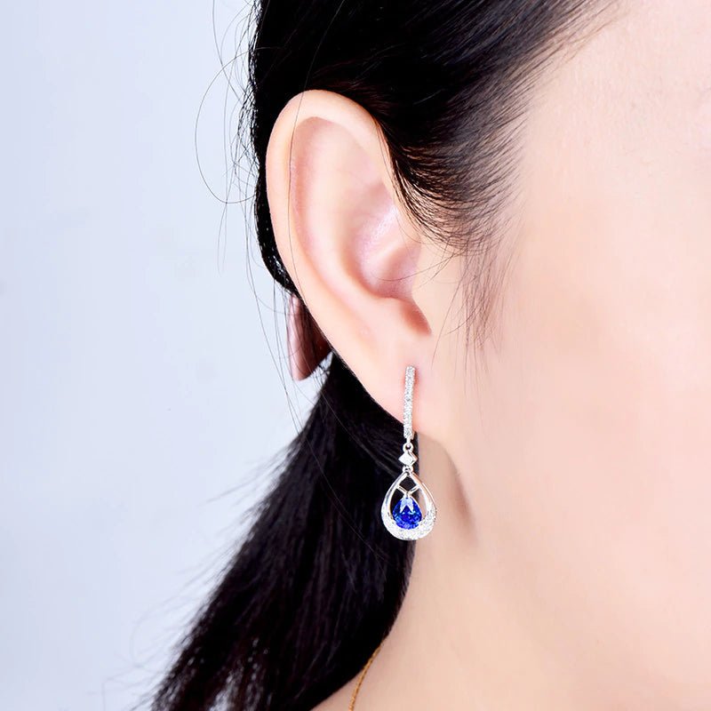 14K White Gold 1.48ct Sapphire Earrings with Diamond