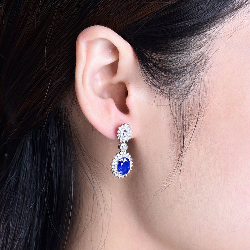 14K White Gold 3.00ct Sapphire Earrings with Diamond
