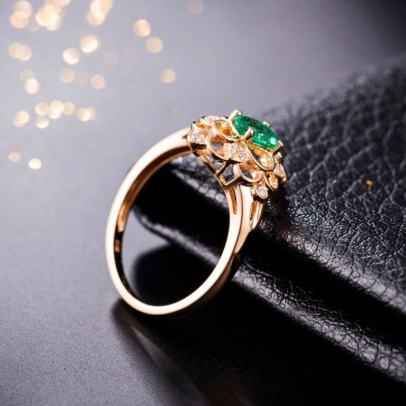14Kt Gold Natural Diamond & 0.45 ct Emerald Ring