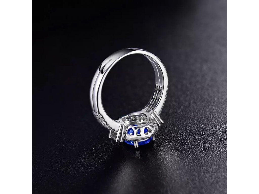 14Kt White Gold 2.10ct Tanzanite Ring with Diamonds