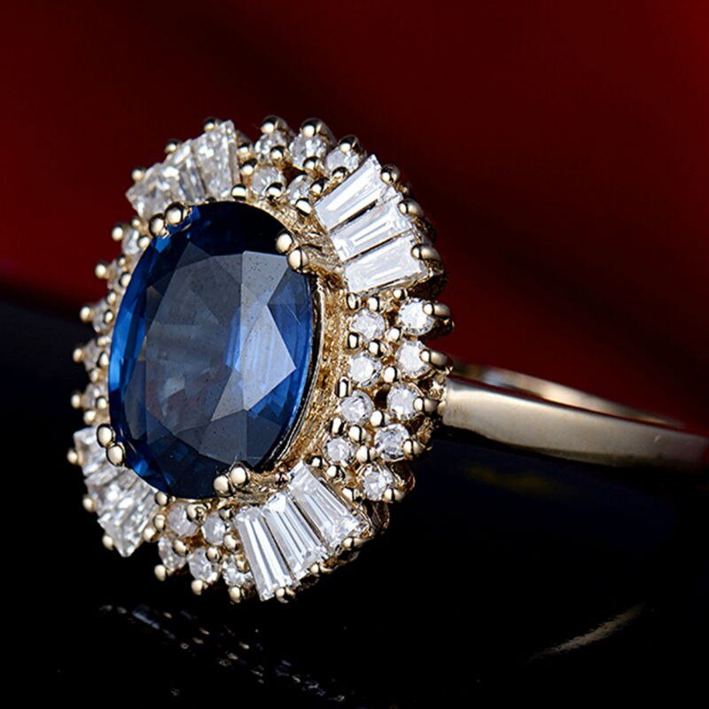 14Kt Yellow Gold 3.04 ct Blue Sapphire & Diamond Ring