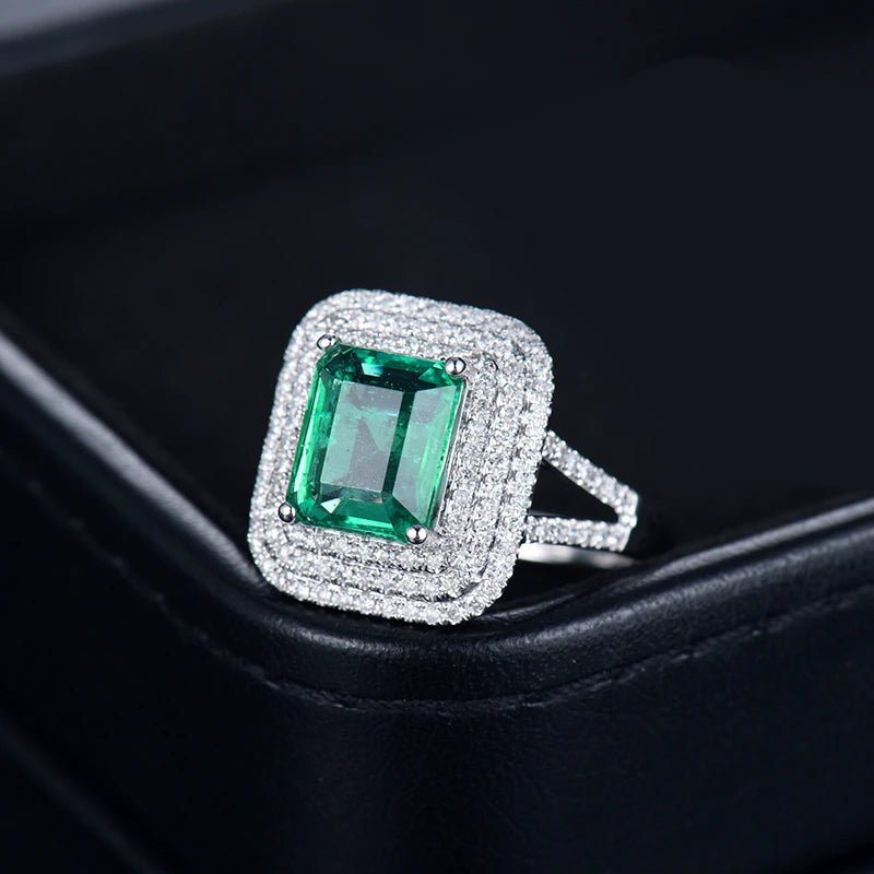 18Kt Gold Diamond 2.56 ct Emerald Ring