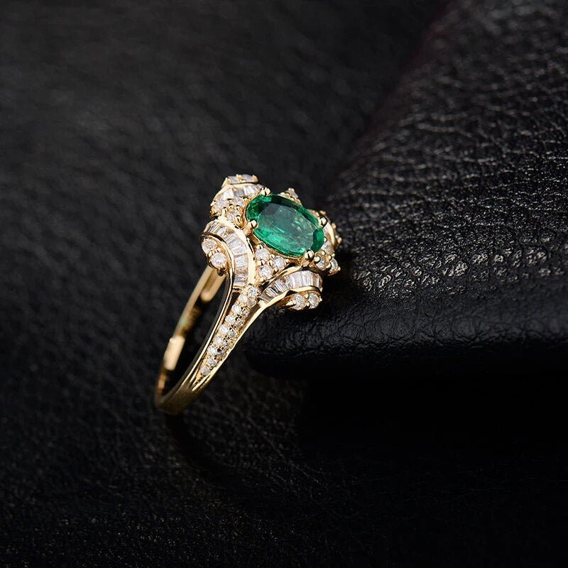 18Kt Gold Natural Diamond & 0.59ct Emerald Ring
