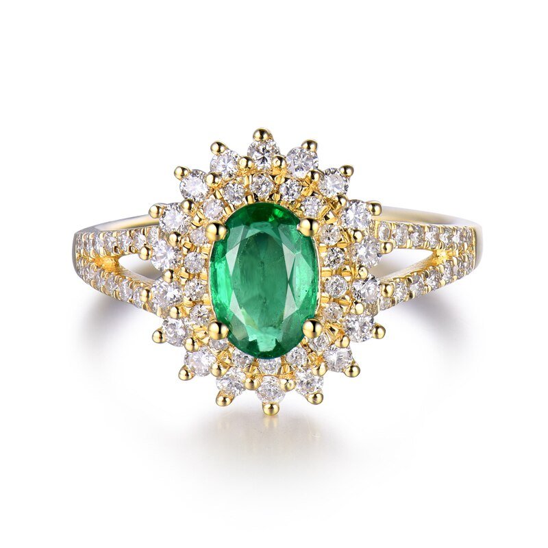 18Kt Gold Natural Diamond & 0.671 ct Emerald Ring