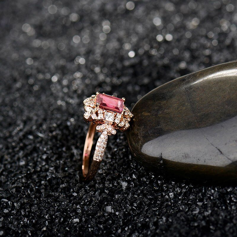 18kt Rose Gold & 1.20 ct Tourmaline Ring