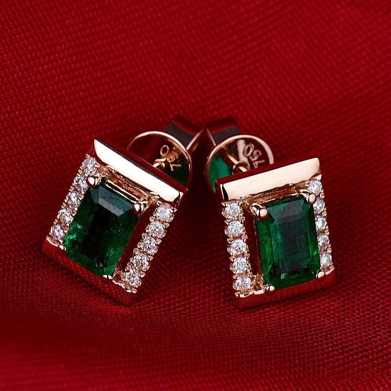 18Kt Rose Gold 1.23ct Emerald Earrings with Diamonds