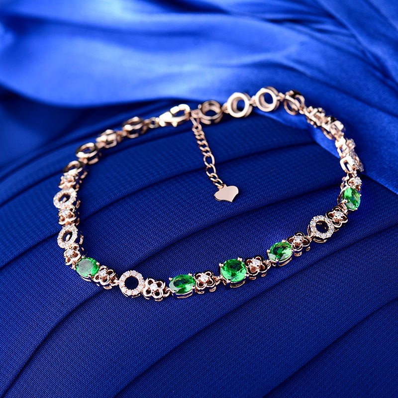 18Kt Rose Gold 1.55ct Tsavorite Bracelet with Diamonds