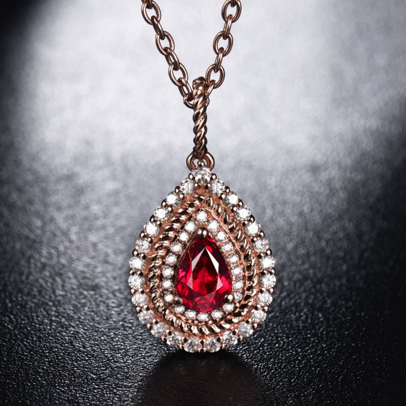 18Kt Rose Gold Diamond 0.67 ct Ruby Pendant