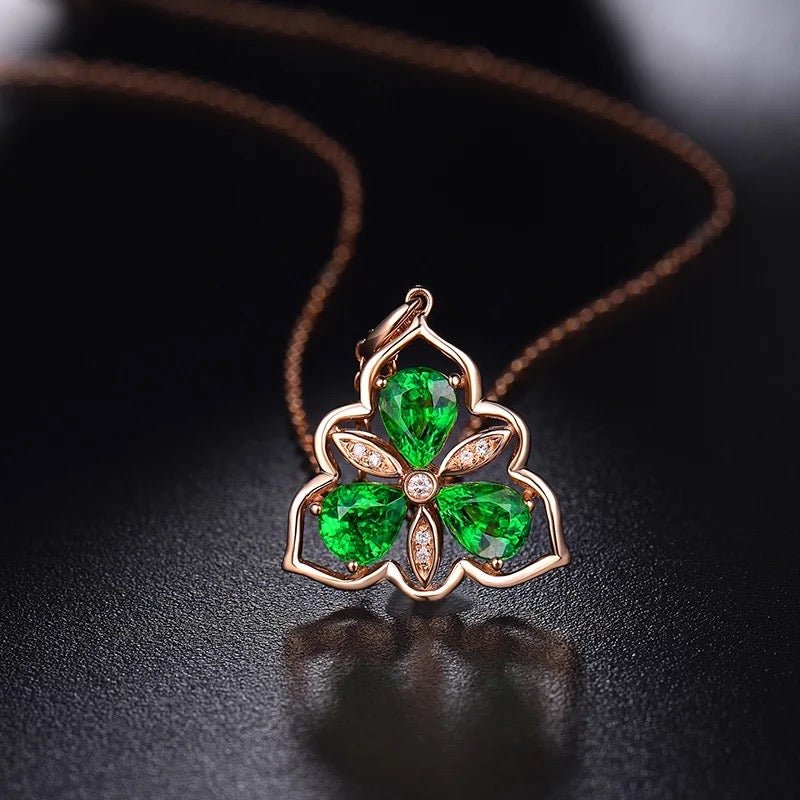18Kt Rose Gold Diamond 1.09 ct Tsavorite Pendant