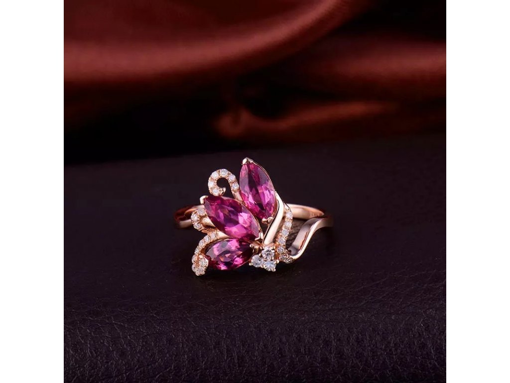 18kt Rose Gold Diamond & 1.45ct Pink Tourmaline Ring