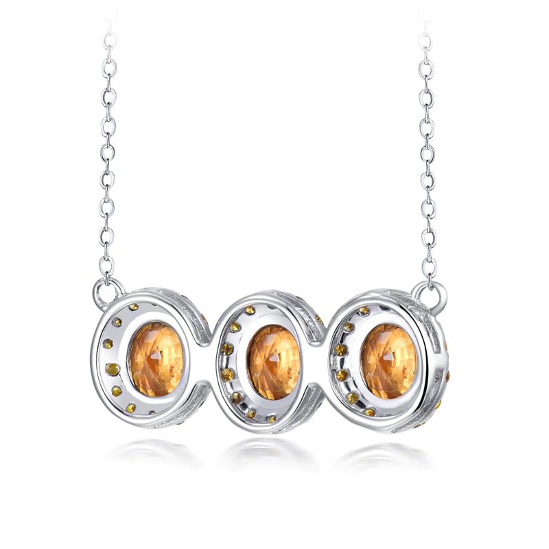 18kt White Gold 1.07 ct Yellow Sapphire Pendant