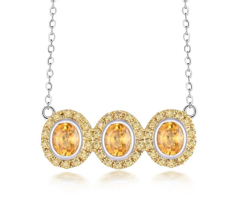 18kt White Gold 1.07 ct Yellow Sapphire Pendant