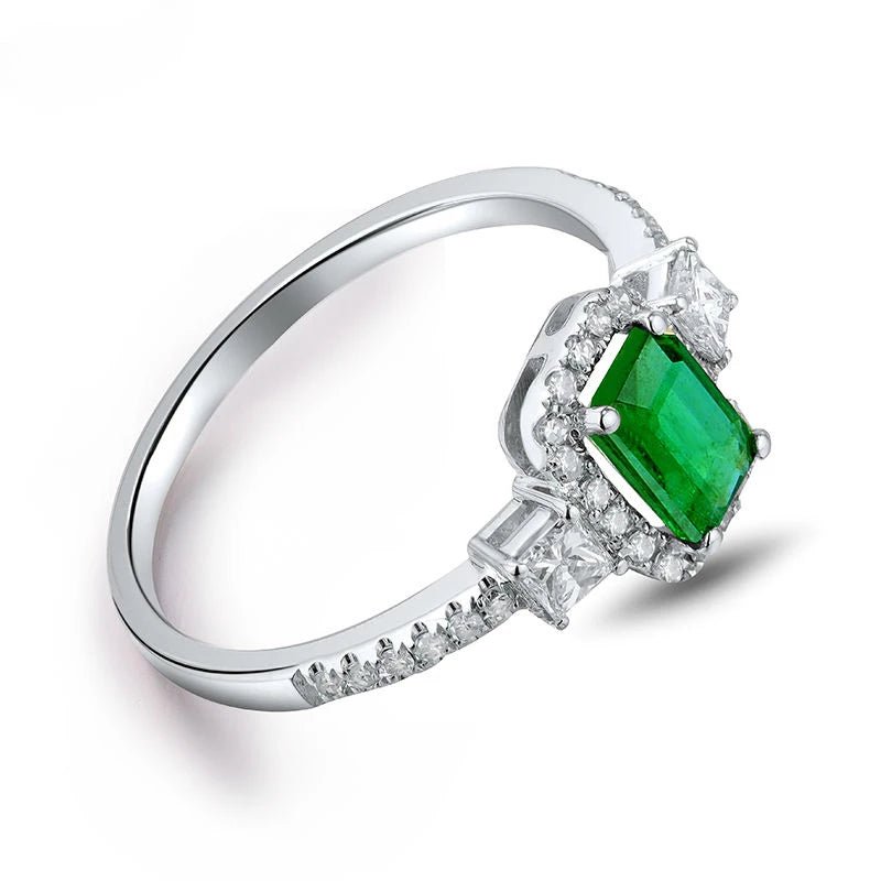 18Kt White Gold Diamond 0.65ct Emerald Ring