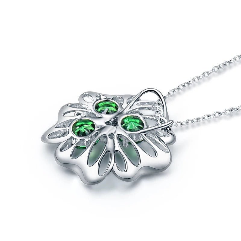 18Kt White Gold Diamond 1.235 ct Tsavorite Pendant