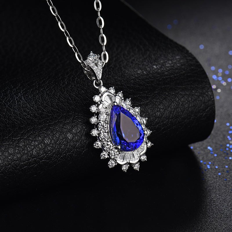 18Kt White Gold Diamond 4.14 ct Tanzanite Pendant