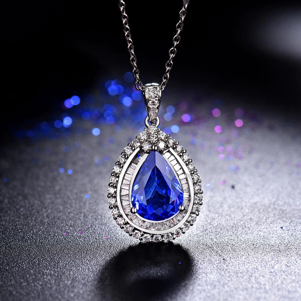 18Kt White Gold Diamond 4.26 ct Tanzanite Pendant