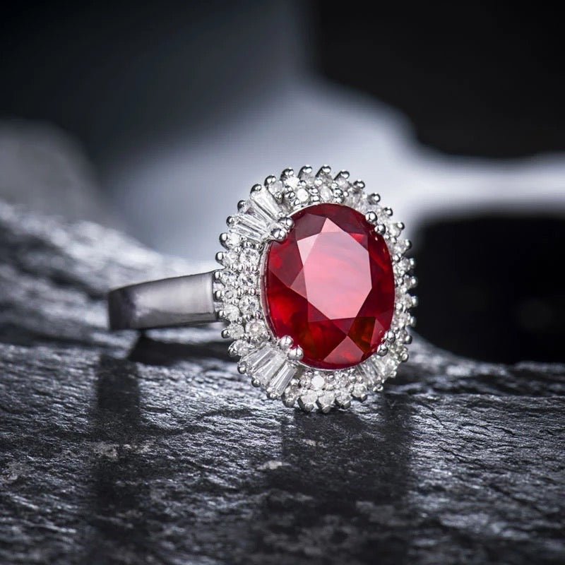 18Kt White Gold Diamond 4.75 ct Ruby Ring