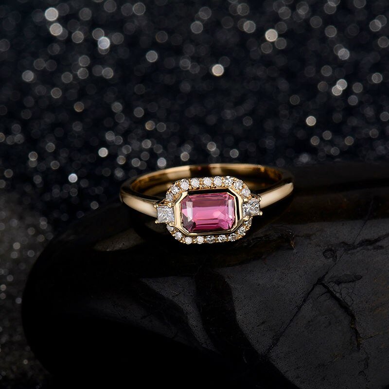 18kt Yellow Gold & 0.93 ct Tourmaline Ring
