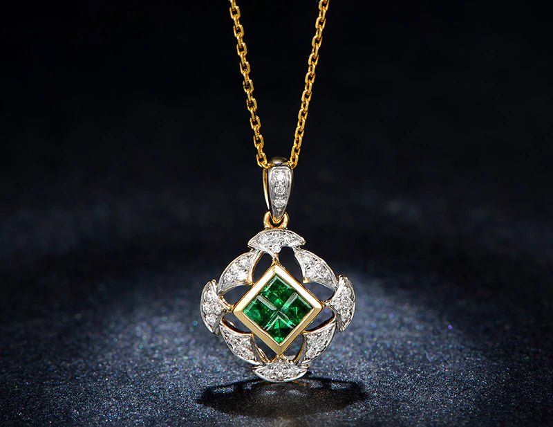 18Kt Yellow Gold Diamond & 0.45 ct Emerald Pendant