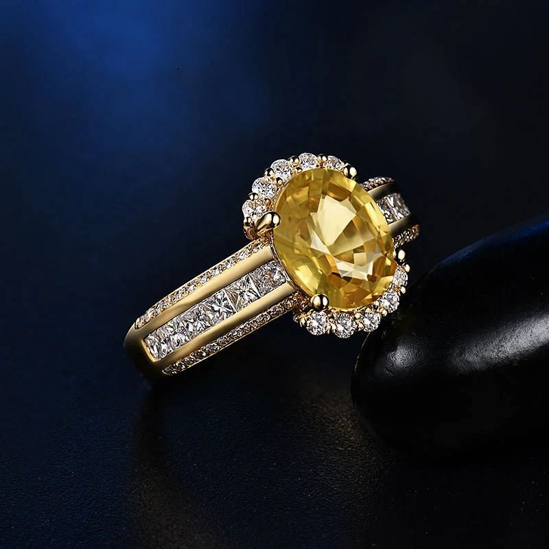 18kt Yellow Gold Diamond & 2.24ct Yellow Sapphire Ring