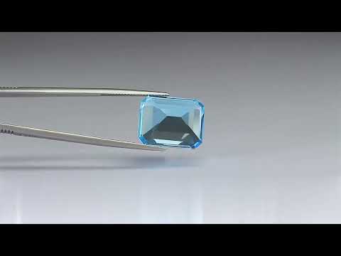 Natural Swiss Blue Topaz - 26.88 ct