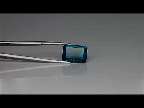 Natural London Blue Topaz - 13.88 ct