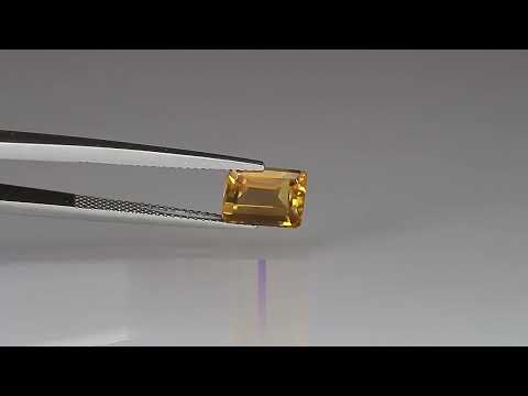 Natural citrine, 2.82 carats, octagonal cut, VVS clarity, untreated, yellow / orange
