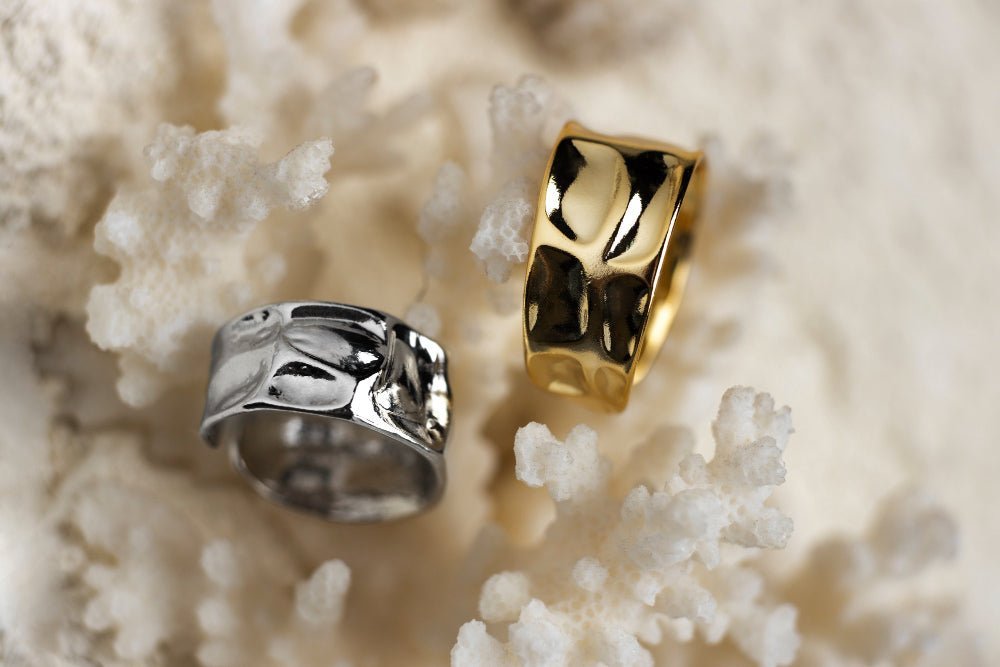 Metal Types: Gold vs. Silver – Which is Right for You? - SOSNA Gems