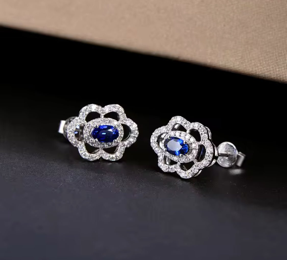 14K White Gold 0.62 ct Sapphire Earrings with Diamond