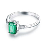 14Kt Gold Diamond 0.85 ct Emerald Ring
