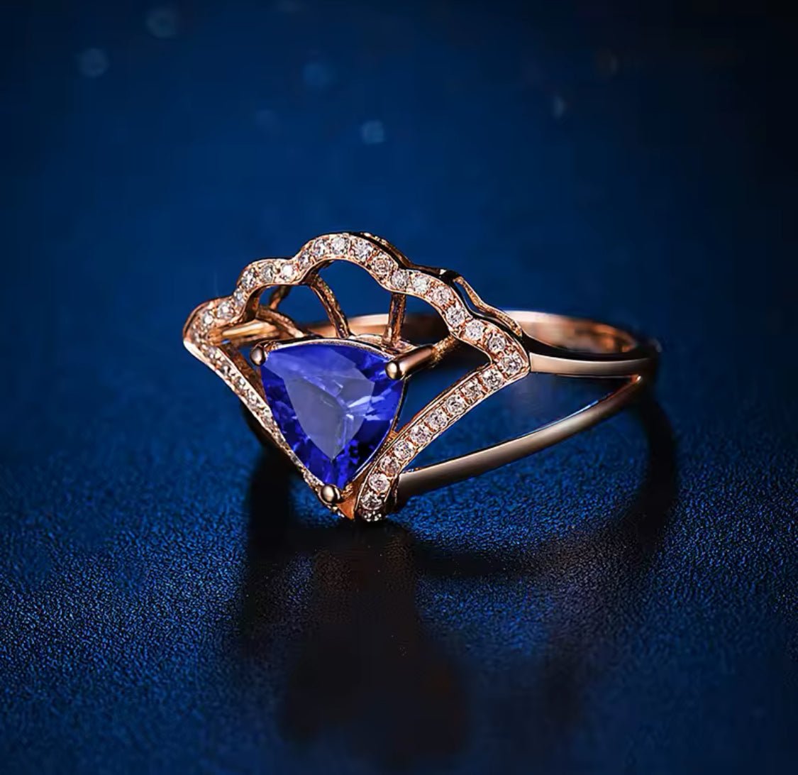 14Kt Rose Gold 0.92 ct Tanzanite Ring with Diamonds