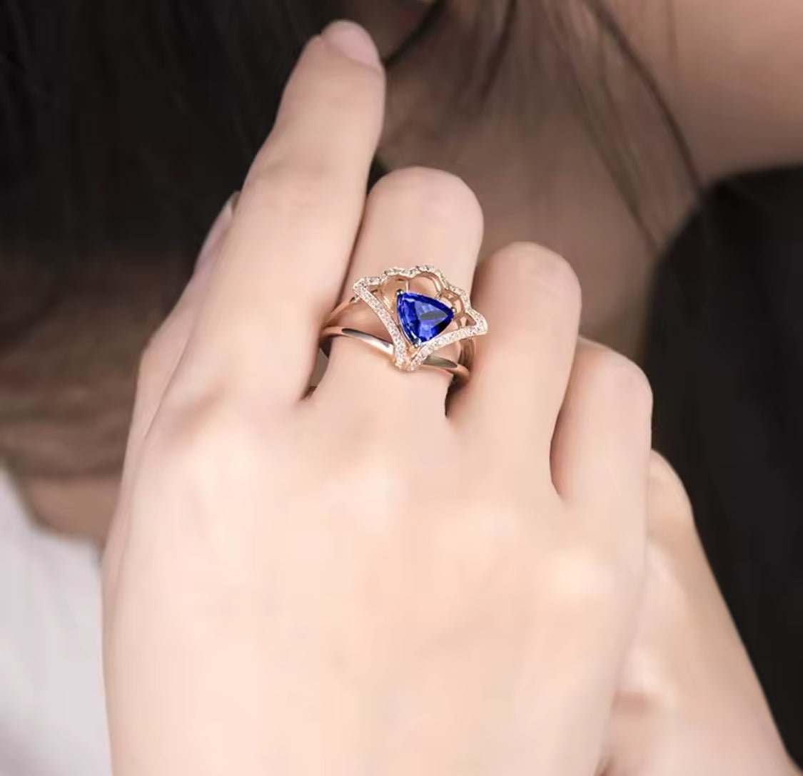 14Kt Rose Gold 0.92 ct Tanzanite Ring with Diamonds