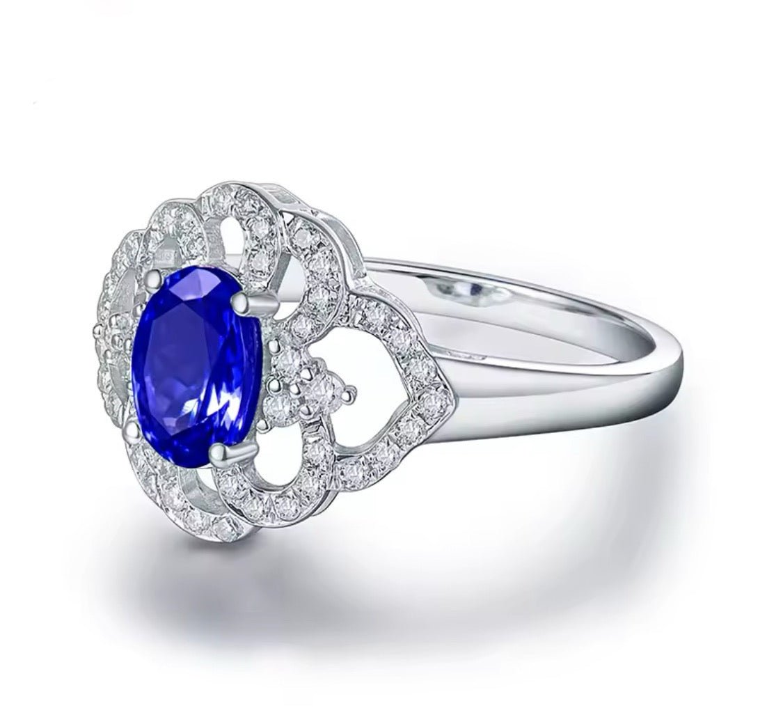 14Kt White Gold 0.60 ct Tanzanite Ring with Diamonds