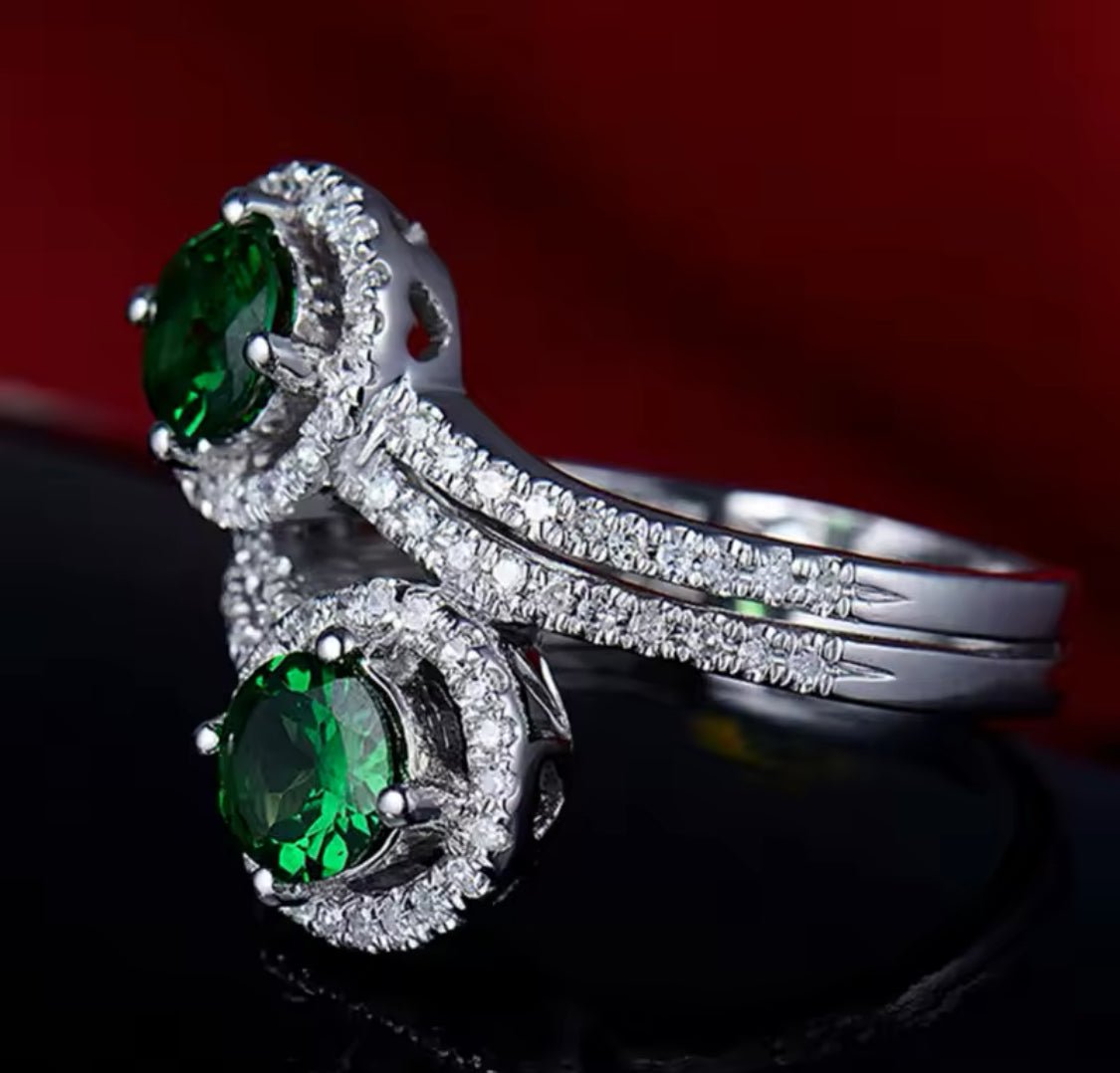 14Kt White Gold Diamond 1.03 ct Tsavorite Ring (Unisex)