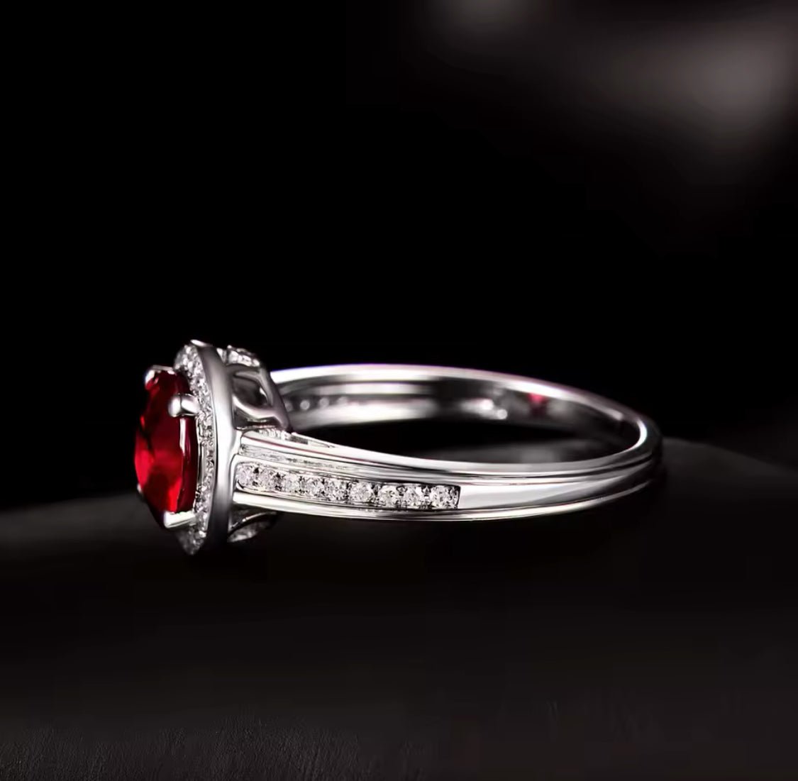 14Kt White Gold Diamond 2.10 ct Ruby Ring