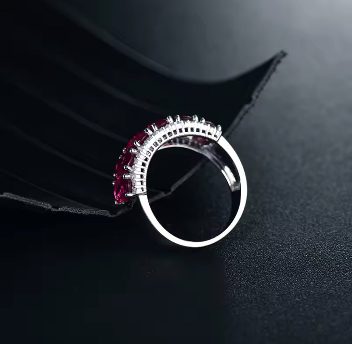 14Kt White Gold Diamond 3.86 ct Ruby Ring