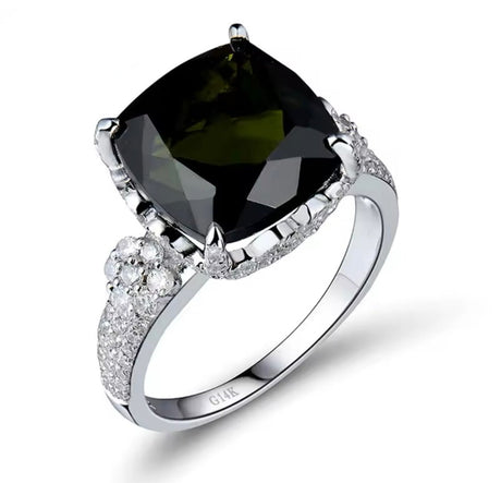 14kt White Gold Diamond 7.30 ct Green Tourmaline Ring
