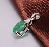 18K White Gold 1.14 ct Emerald Pendant with Natural Diamond