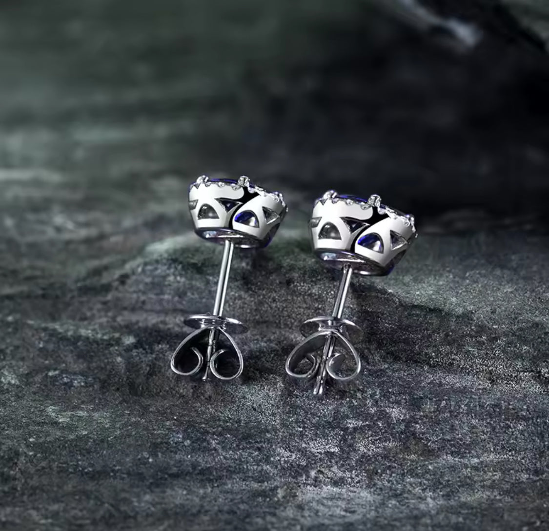 18K White Gold 1.50 ct Sapphire Earrings with Diamond