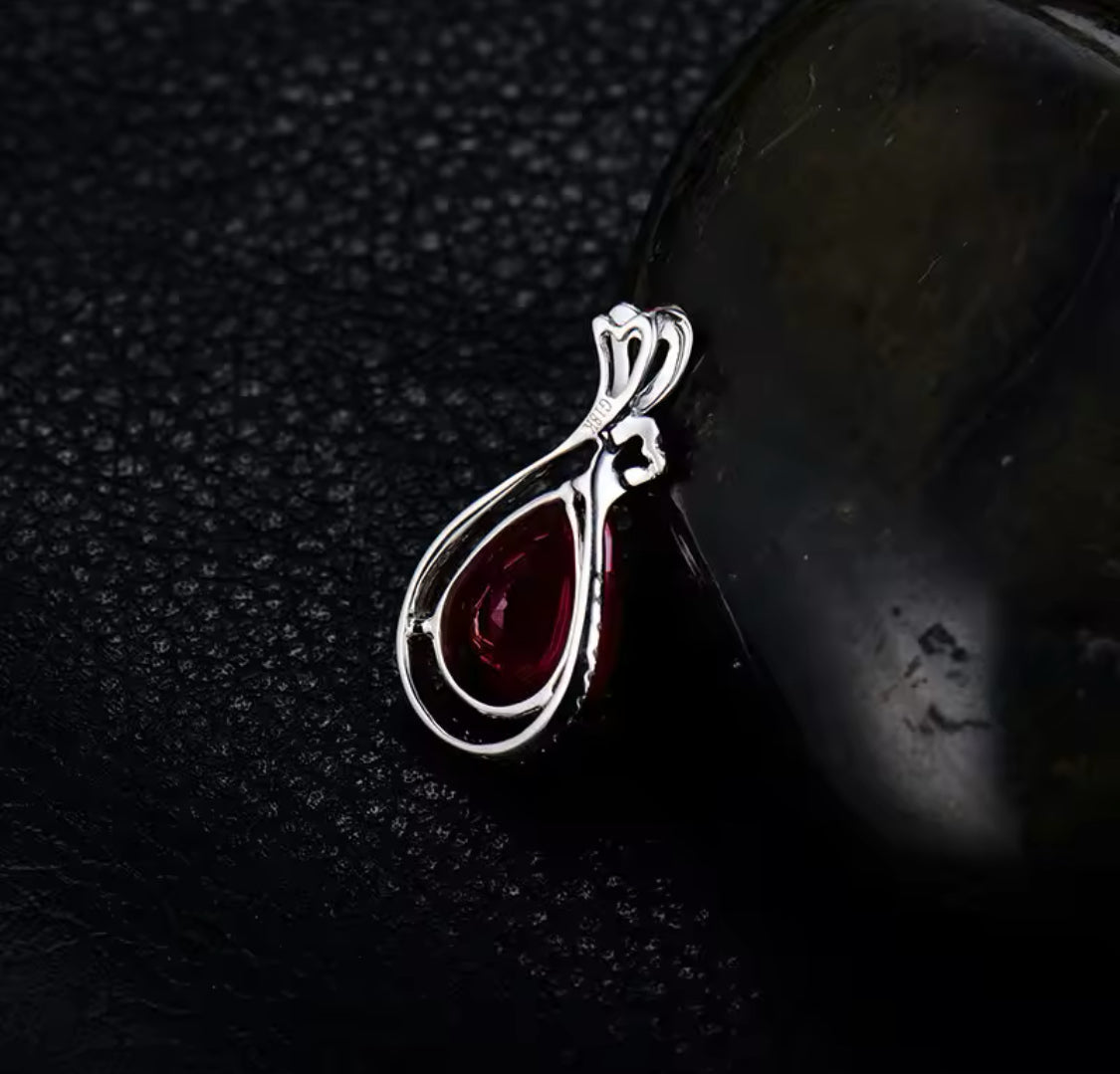 18K White Gold 5.30 ct Ruby Pendant with Natural Diamond