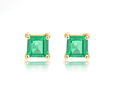 18Kt Gold 0.70ct Emerald Earrings