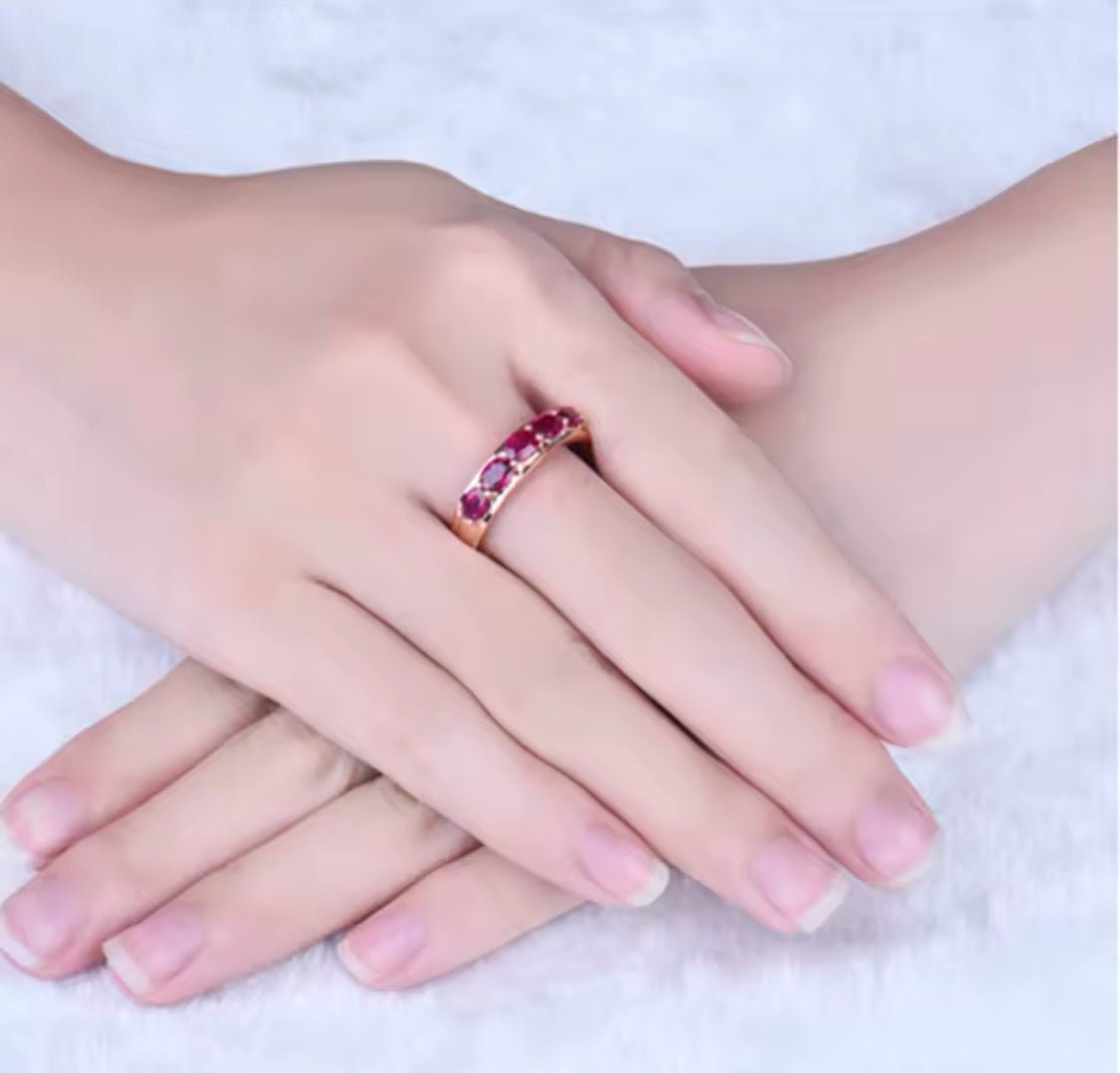 18Kt Rose Gold 1.20 ct Ruby Ring