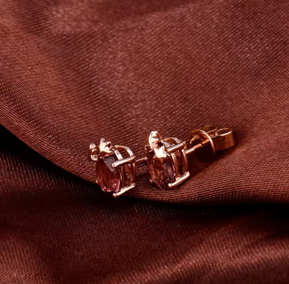 18kt Rose Gold 1.45 ct Tourmaline Earrings