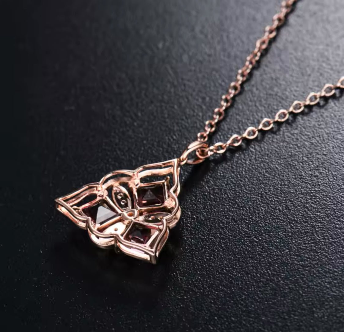 18Kt Rose Gold Natural Diamond 1.60 ct Tourmaline Pendant